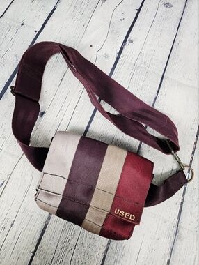 U.S.E.D. | crossbody/waist bag 4x1 seatbelt purse